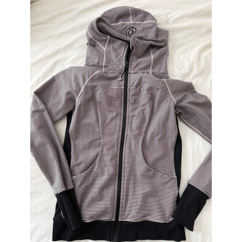 Lululemon terry striped scuba